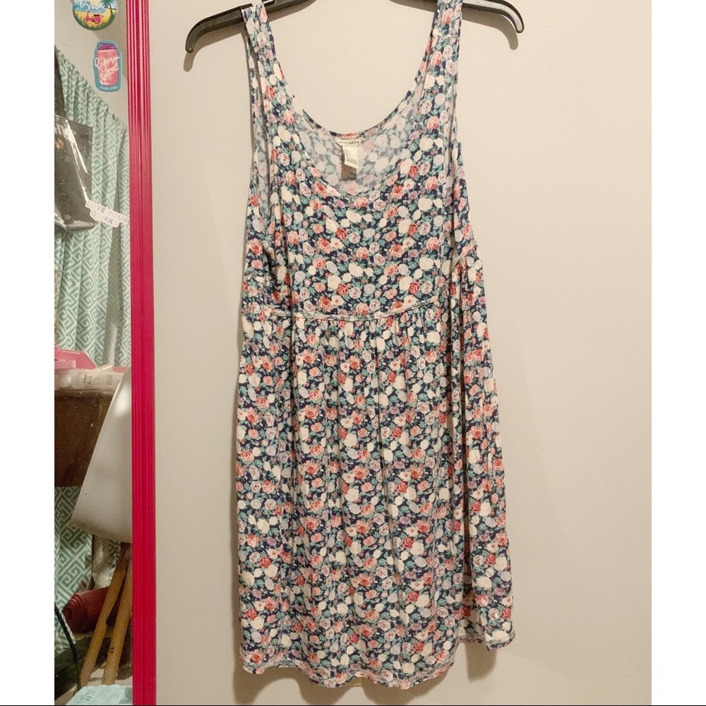 Forever 21 Floral Sun Dress 🌼